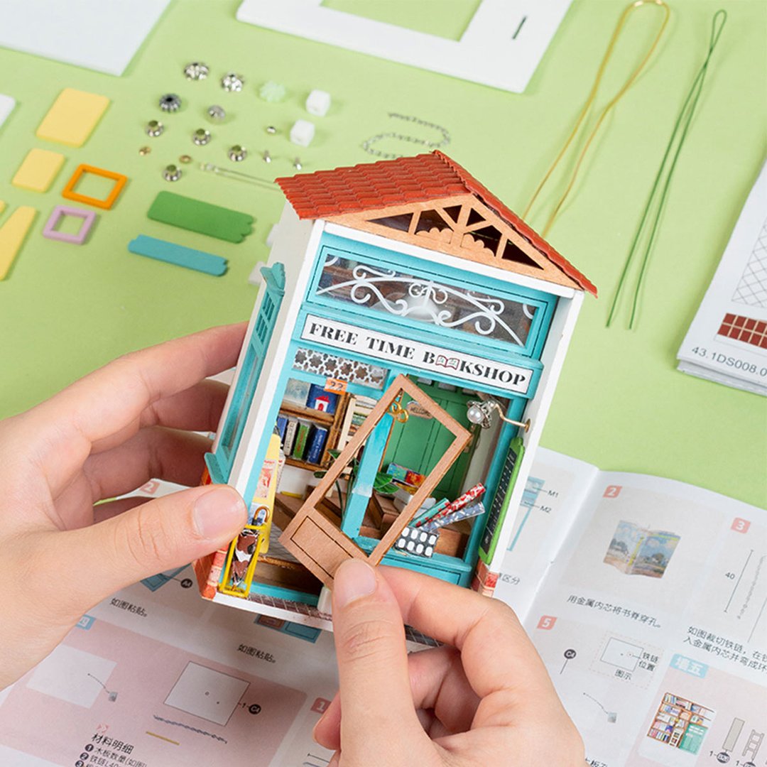 Robotime 3D DIY Wooden Puzzle Free Time Bookshop Miniature Dollhouse Kit DS008