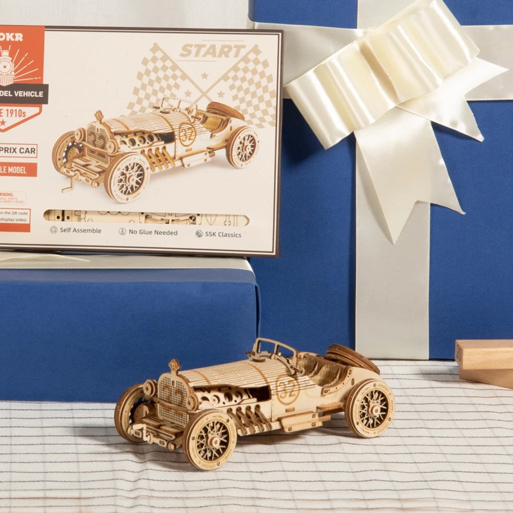 Robotime 3D Wooden DIY Model 1:16 Puzzle Mechanical Gear Grand Prix Car MC401