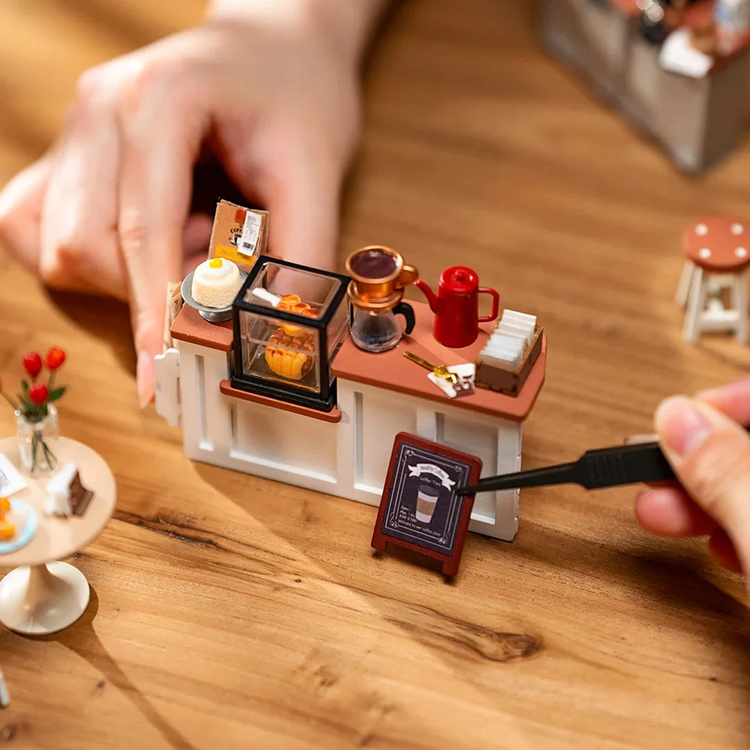 Rolife Flavory Café Miniature House kit DG162 LED light 3D Wooden Puzzle DIYGift For Kids