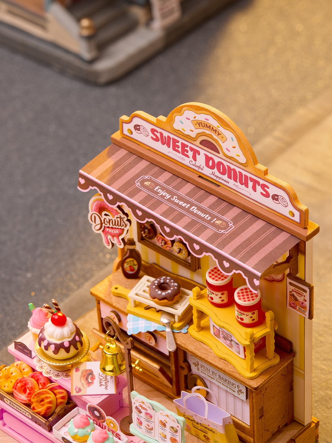 Rolife Sweetie's Donut Shop DS051 - display setting