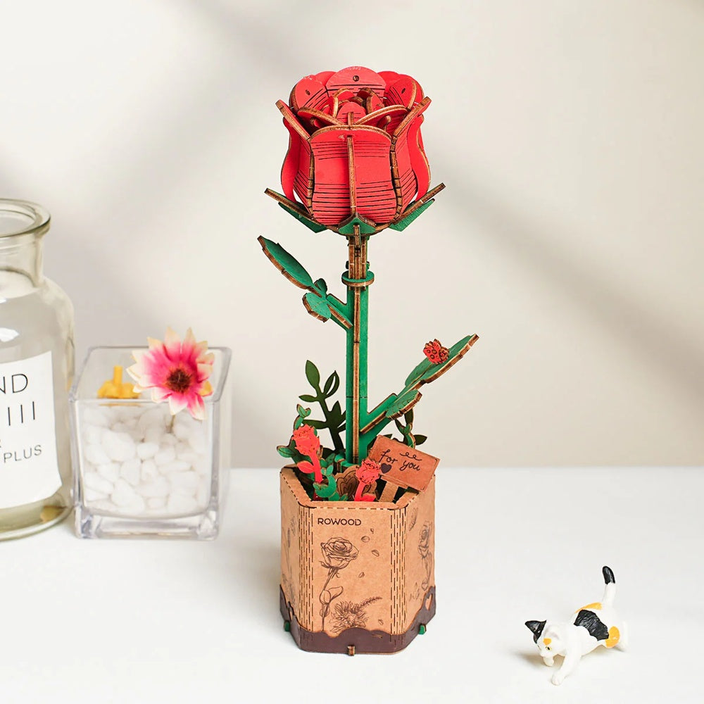 Rowood Red Rose TW042 displayed in a styled room setting with decorative accents