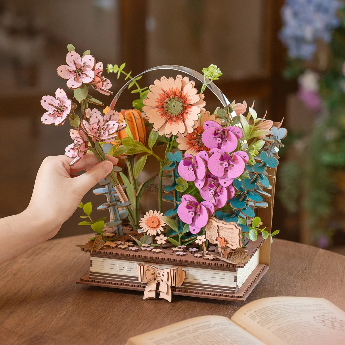 Rowood Wooden Blooming Book TW04H with adjustable flower arrangement in lifestyle scene