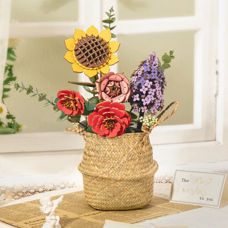 Rowood Wooden Flower Bouquet TW01H displayed in a woven basket as a handmade wooden flower home décor arrangement.