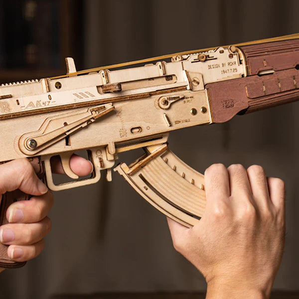 AK-47 Assault Rifle Toy Gun (LQ901) | Detachable Magazine Shooter
