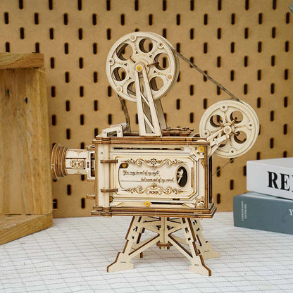 Vitascope Movie Projector (LK601) | Hand-Crank Vintage Projector
