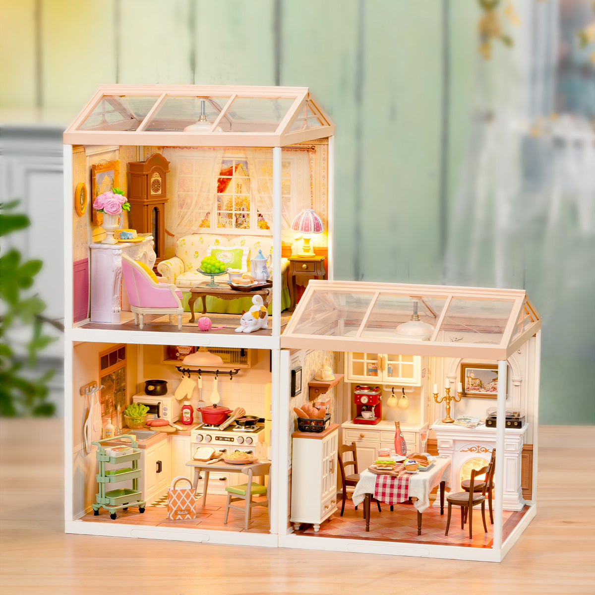 Rolife Super Creator Holiday Tea Time DIY Miniature House (DW023) | 1:24 Scale