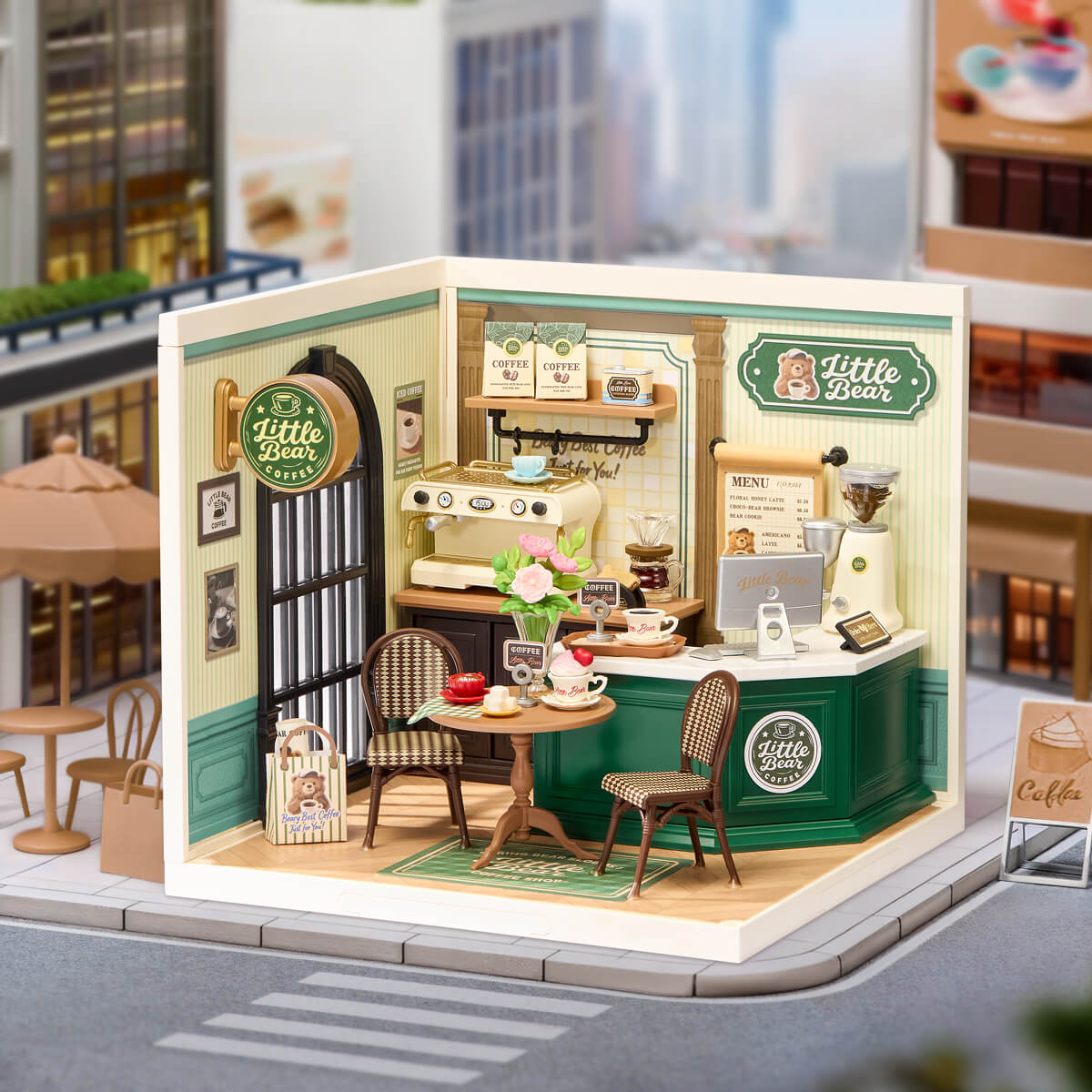 Rolife Perfect Romance Café DW028 - cafe displayed in a miniature street