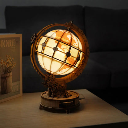 Luminous Globe (ST003) | Light-Up Vintage Globe Display